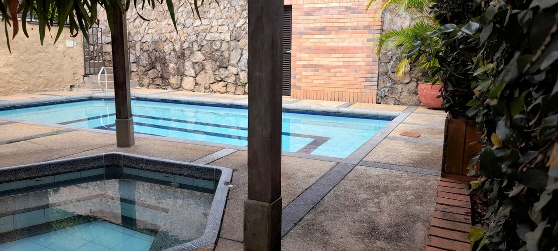 Casa de 5 alcobas en venta en Lagos Del Cacique, Bucaramanga, 541 m² · foto 9 de 20