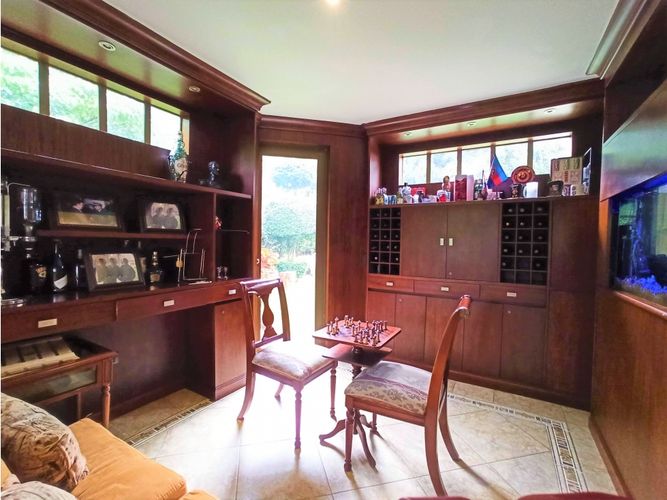 Casa de 6 alcobas en venta en Aposentos, Sopó, 360 m² · foto 7 de 24