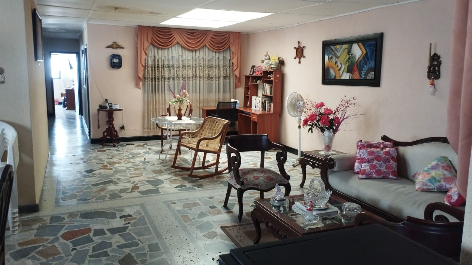 Casa en venta en Paraiso, Barranquilla · foto 2 de 24