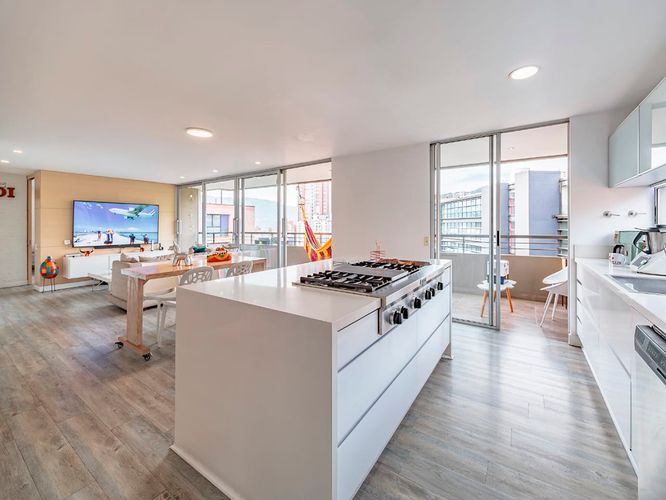 Apartamento de 2 alcobas en arriendo en La Florida, Medellín, 140 m² · foto 8 de 17
