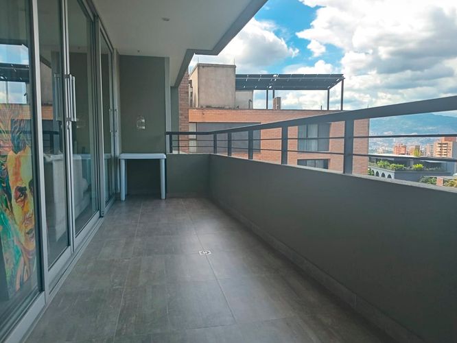 Apartamento de 2 alcobas en arriendo en La Florida, Medellín, 140 m² · foto 17 de 17