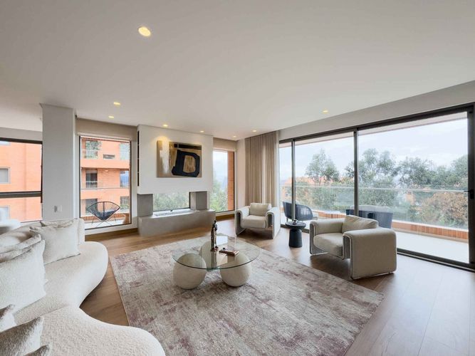 Apartamento de 3 alcobas en venta en Santa Barbara Alta, Bogotá, 332 m² · foto 5 de 24