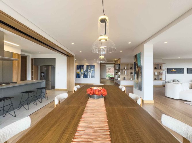 Apartamento de 3 alcobas en venta en Santa Barbara Alta, Bogotá, 332 m² · foto 17 de 24