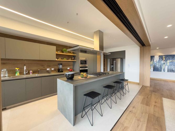 Apartamento de 3 alcobas en venta en Santa Barbara Alta, Bogotá, 332 m² · foto 18 de 24