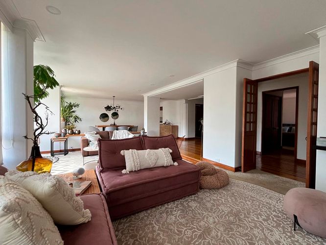 Apartamento de 3 alcobas en venta en El Poblado, Medellín, 190 m² · foto 3 de 18