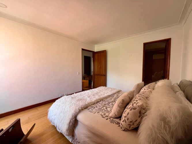 Apartamento de 3 alcobas en venta en El Poblado, Medellín, 190 m² · foto 13 de 18