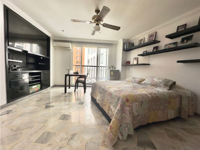 Apartamento de 3 alcobas en venta en Bellavista, Cali, 319 m² · foto 7 de 24