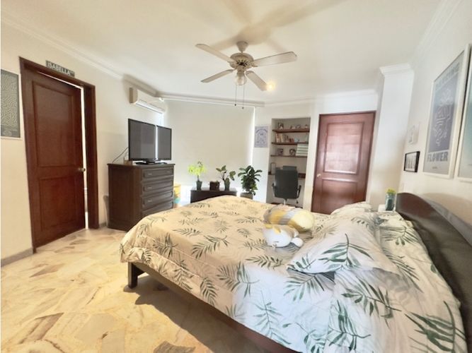 Apartamento de 3 alcobas en venta en Bellavista, Cali, 319 m² · foto 12 de 24