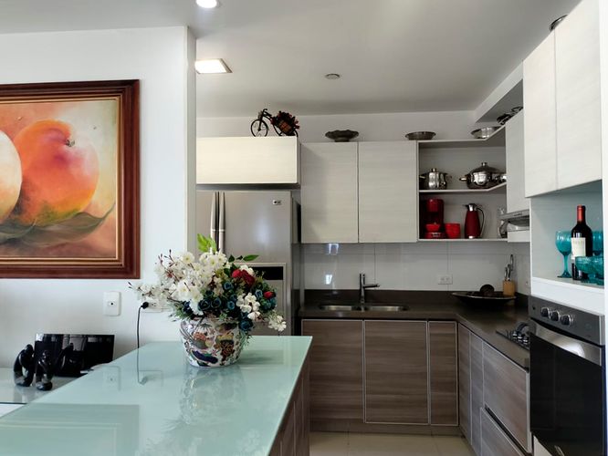 Apartamento de 3 alcobas en venta en El Poblado, Medellín, 116 m² · foto 6 de 19