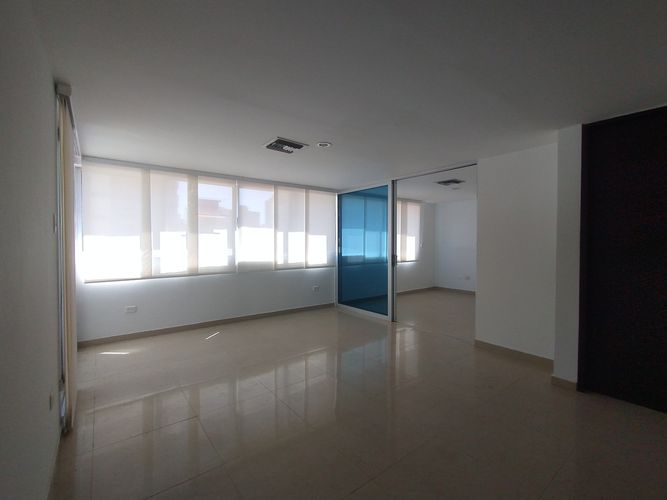 Apartamento de 3 alcobas en venta en Altos Del Prado, Barranquilla, 180 m² · foto 7 de 24