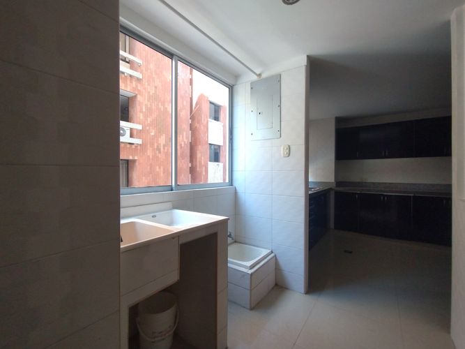 Apartamento de 3 alcobas en venta en Altos Del Prado, Barranquilla, 180 m² · foto 23 de 24