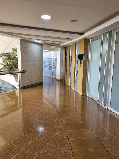 Oficina en arriendo en Unicentro Cali, Cali, 79 m² · foto 15 de 15