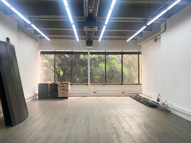 Oficina en arriendo en Manila, Medellín, 157 m² · foto 12 de 14