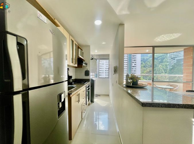 Apartamento de 3 alcobas en arriendo en Loma Del Indio, Medellín, 80 m² · foto 8 de 22