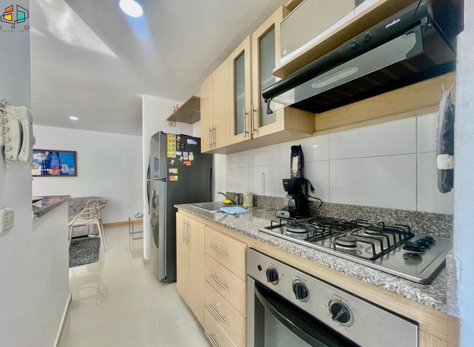 Apartamento de 3 alcobas en arriendo en Loma Del Indio, Medellín, 80 m² · foto 9 de 22