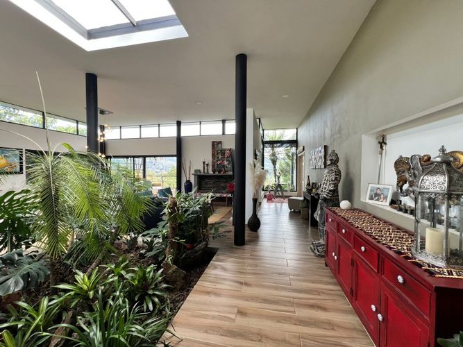 Casa de 3 alcobas en venta en El Tambo, La Ceja, 480 m² · foto 9 de 24