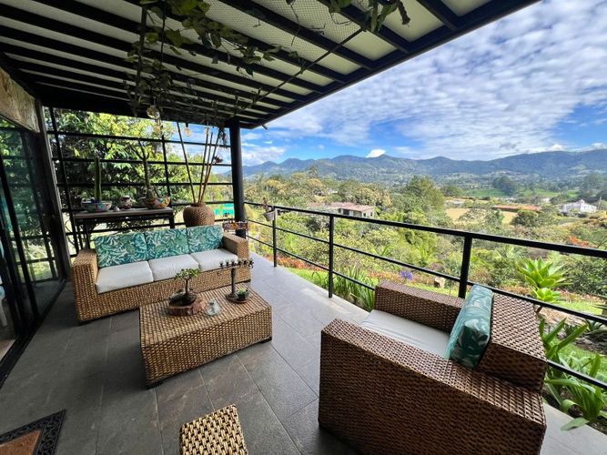 Casa de 3 alcobas en venta en El Tambo, La Ceja, 480 m² · foto 14 de 24