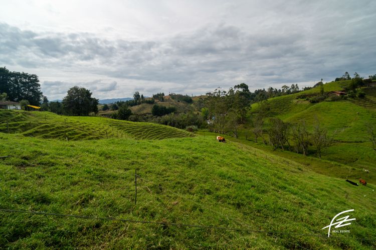 Casa de 2 alcobas en venta en El Porvenir, Rionegro, 37 m² · foto 7 de 10