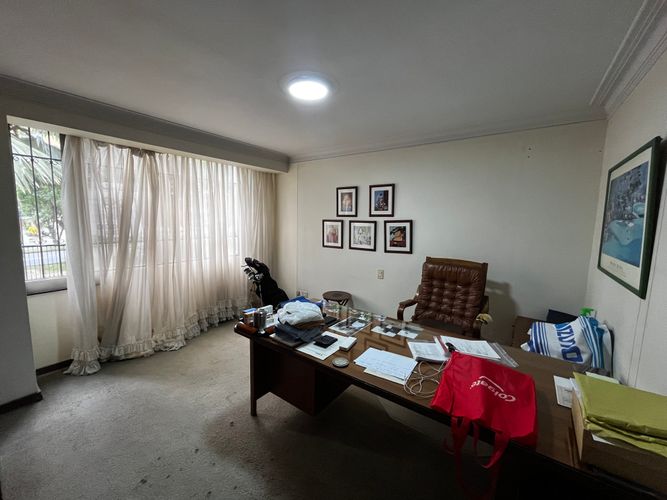 Apartamento de 4 alcobas en venta en Pinares, Pereira, 240 m² · foto 10 de 24