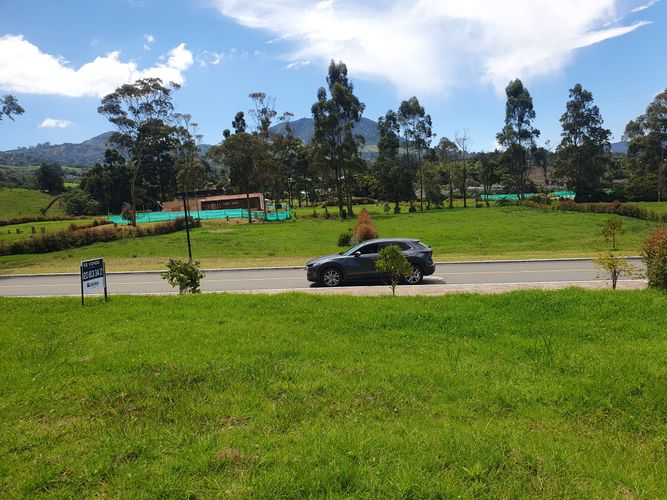 Lote en venta en El Tambo, La Ceja, 2000 m² · foto 8 de 10
