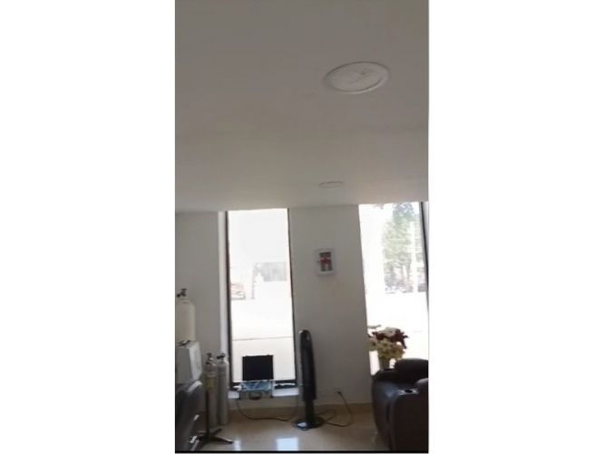 Oficina en arriendo en San Joaquin, Medellín, 72 m² · foto 3 de 5