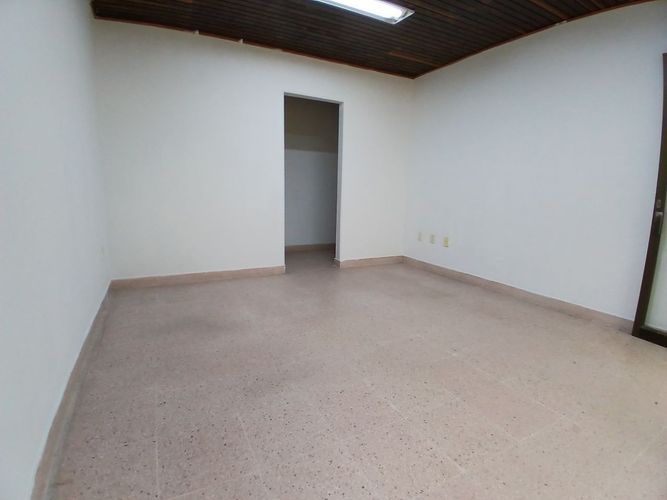 Local en arriendo en La Feria, Piedecuesta, 28 m² · foto 4 de 16
