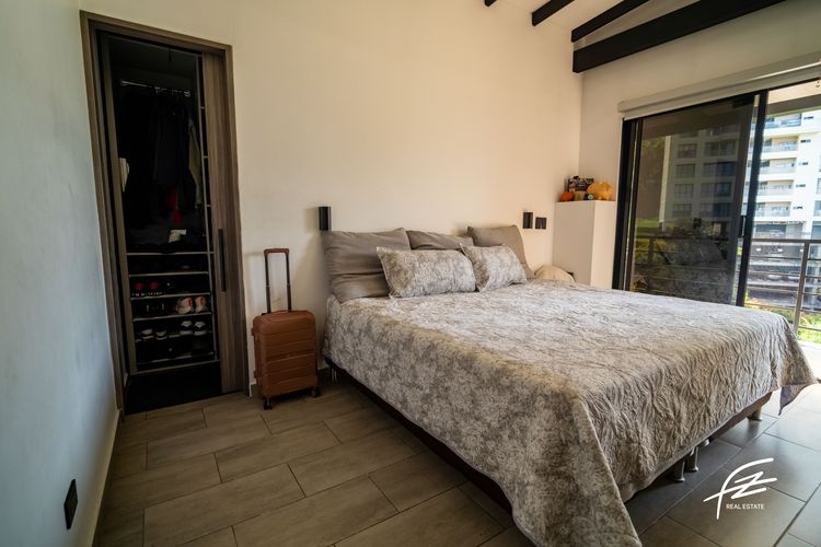 Casa de 4 alcobas en venta en San Joaquin, Sabaneta, 315 m² · foto 12 de 24