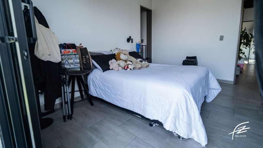 Casa de 4 alcobas en venta en San Joaquin, Sabaneta, 315 m² · foto 15 de 24
