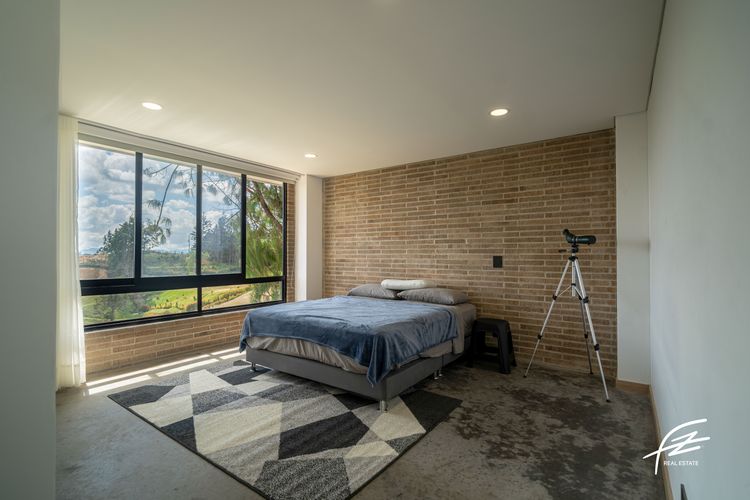 Casa de 4 alcobas en venta en Garrido, Guarne, 270 m² · foto 17 de 24
