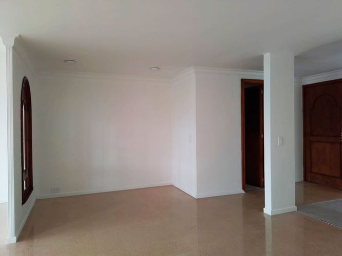 Apartamento de 3 alcobas en arriendo en El Poblado, Medellín, 125 m² · foto 5 de 19