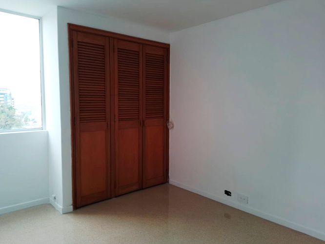 Apartamento de 3 alcobas en arriendo en El Poblado, Medellín, 125 m² · foto 12 de 19