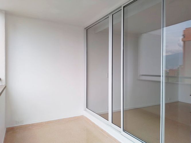 Apartamento de 3 alcobas en arriendo en El Poblado, Medellín, 125 m² · foto 19 de 19
