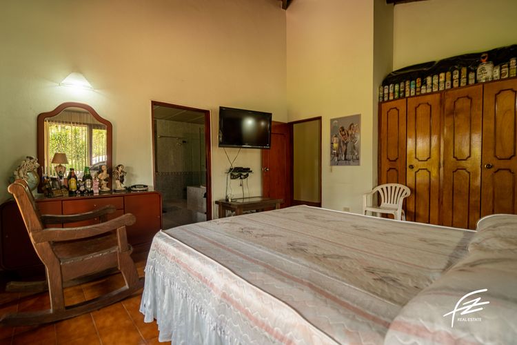Casa de 6 alcobas en venta en Llano Grande, Rionegro, 600 m² · foto 5 de 24