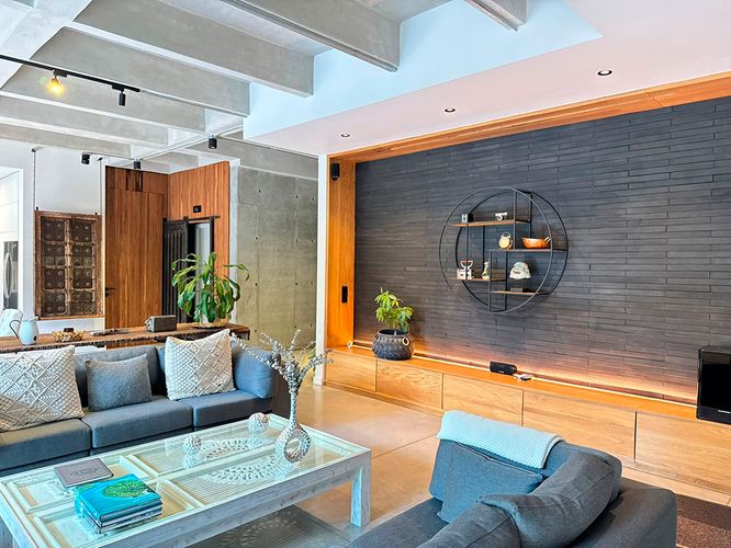 Apartamento de 3 alcobas en arriendo en El Poblado, Medellín, 295 m² · foto 2 de 20