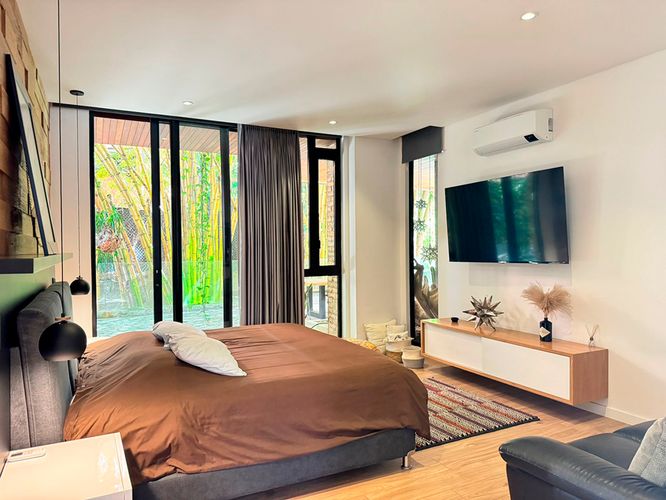 Apartamento de 3 alcobas en arriendo en El Poblado, Medellín, 295 m² · foto 11 de 20