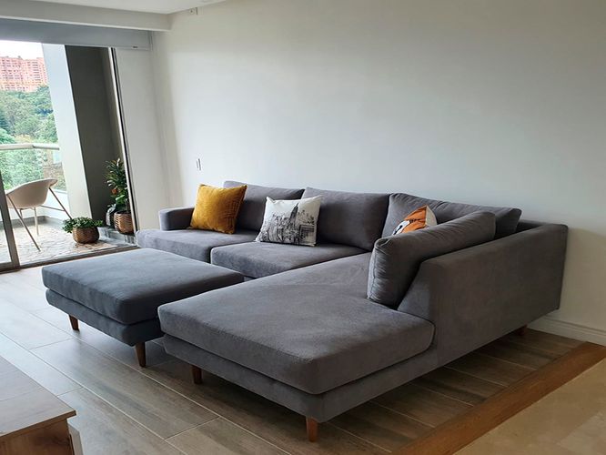 Apartamento de 4 alcobas en arriendo en El Poblado, Medellín, 277 m² · foto 4 de 16
