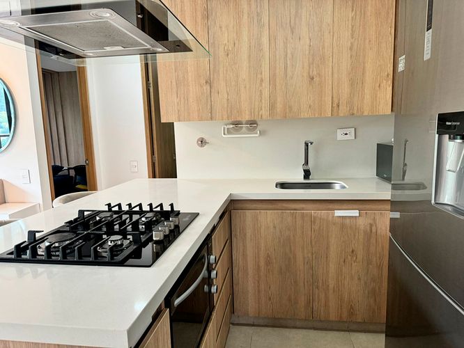 Apartamento de 3 alcobas en arriendo en El Poblado, Medellín, 69 m² · foto 9 de 16
