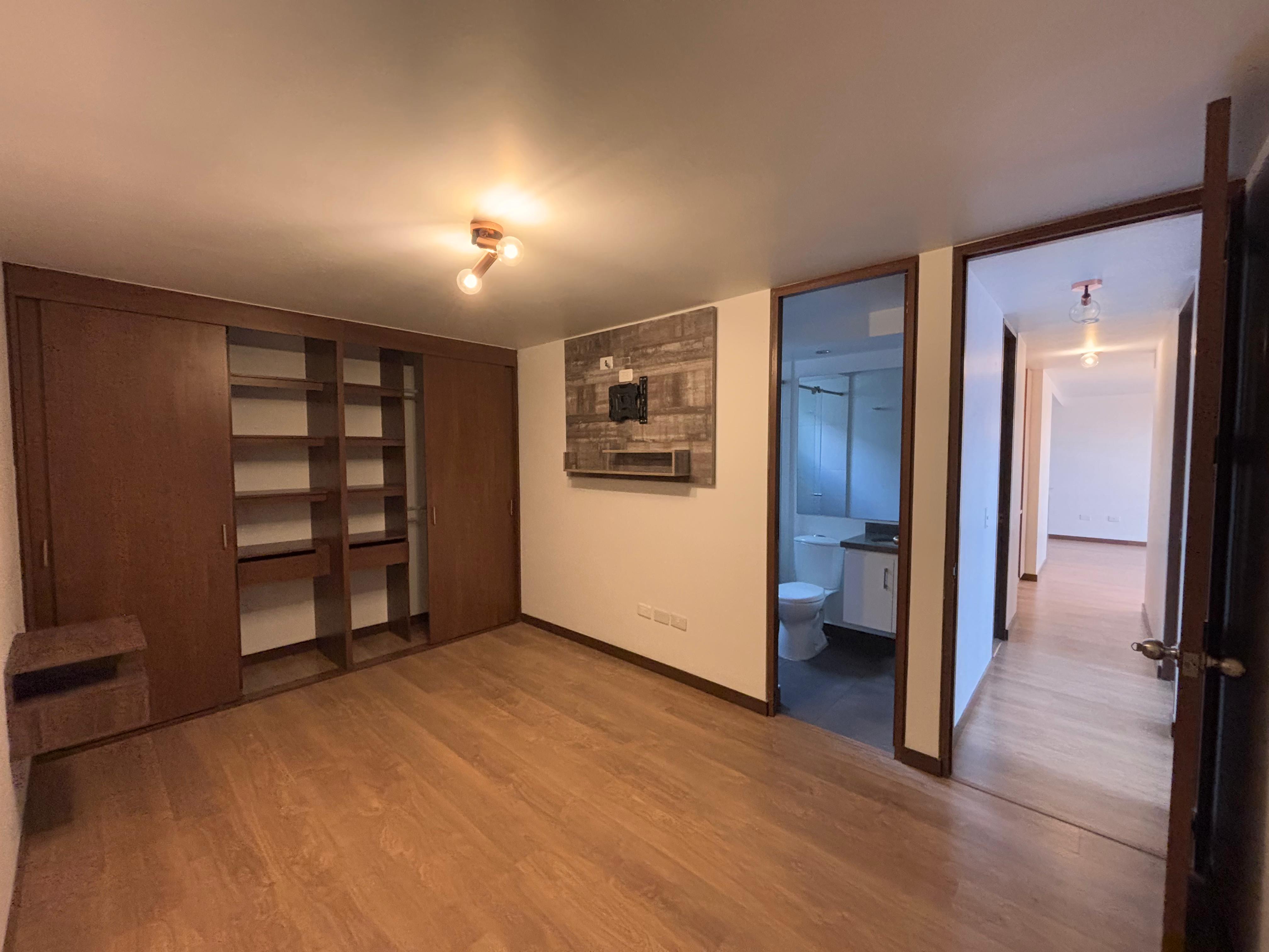 Apartamento en venta en Novaterra, Mosquera · foto 3 de 9