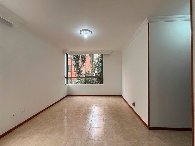 Apartamento de 3 alcobas en arriendo en Los Balsos, Medellín, 92 m² · foto 12 de 17