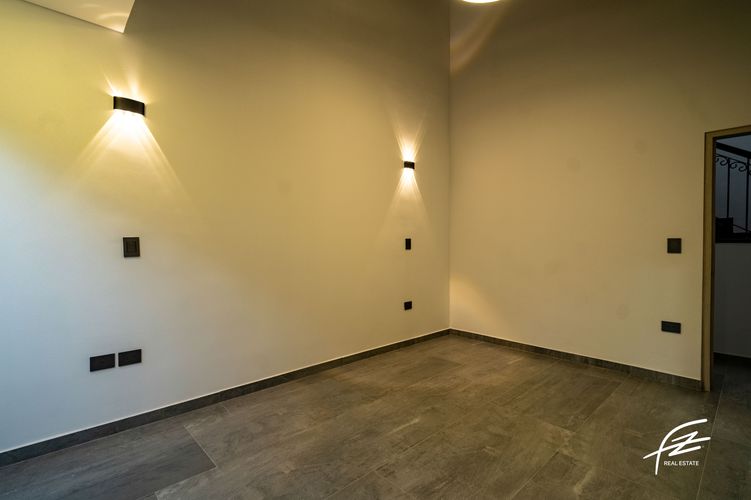 Casa de 5 alcobas en venta en Llano Grande, Rionegro, 430 m² · foto 11 de 24