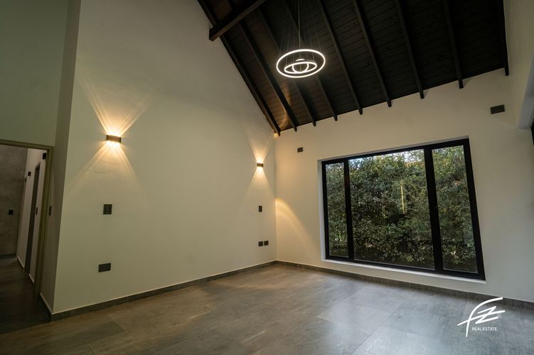 Casa de 5 alcobas en venta en Llano Grande, Rionegro, 430 m² · foto 14 de 24
