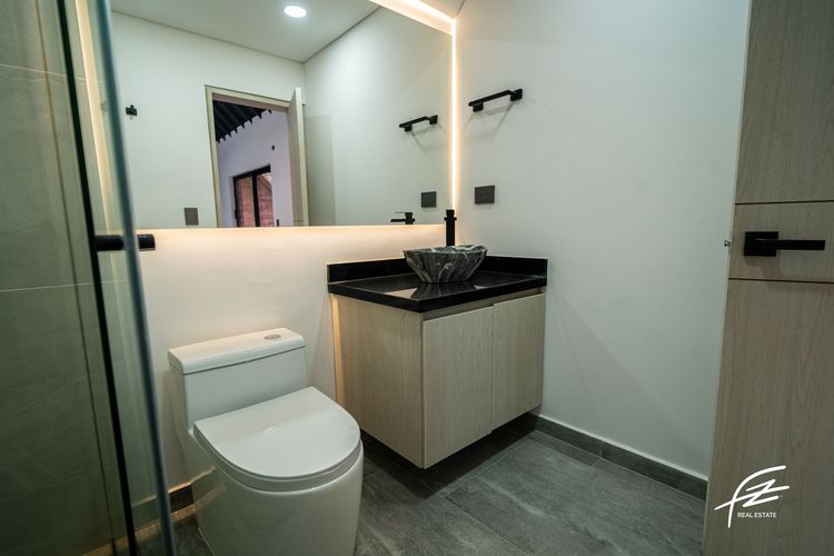 Casa de 5 alcobas en venta en Llano Grande, Rionegro, 430 m² · foto 20 de 24