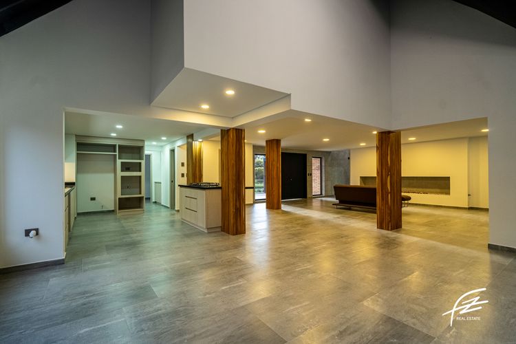 Casa de 5 alcobas en venta en Llano Grande, Rionegro, 430 m² · foto 24 de 24