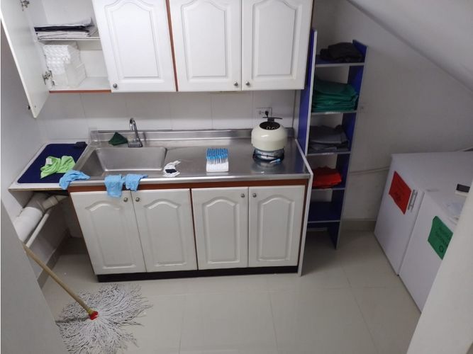 Local en arriendo en La Candelaria, Medellín, 37 m² · foto 5 de 5