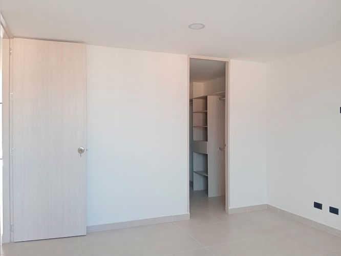 Apartamento de 3 alcobas en arriendo en Laureles, Medellín, 105 m² · foto 12 de 19