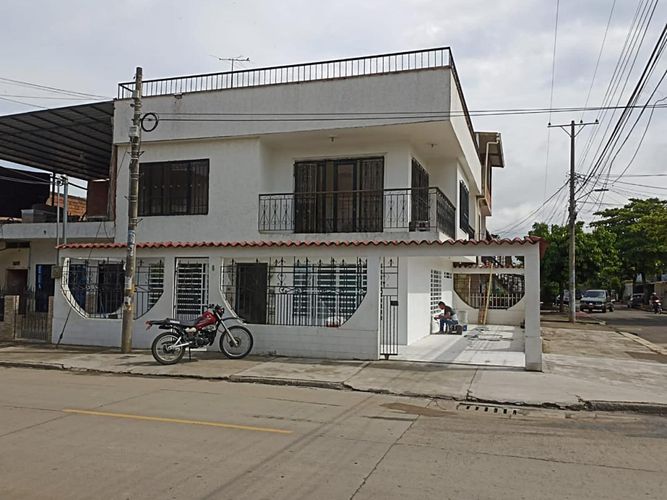Casa de 4 alcobas en venta en Bello Horizonte, Jamundí, 110 m² · foto 1 de 3
