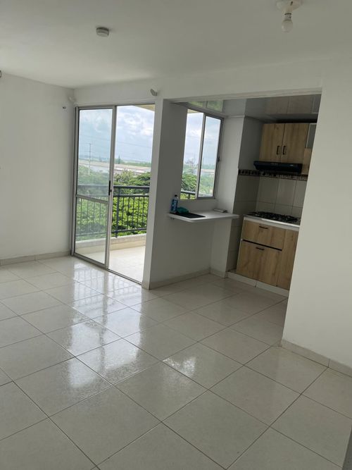 Apartamento en venta en Alameda, Cali · foto 2 de 14