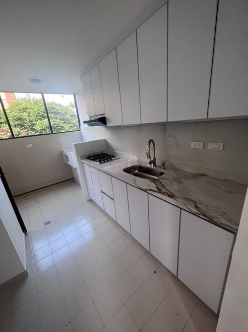 Apartamento en venta en El Ingenio, Cali · foto 2 de 20