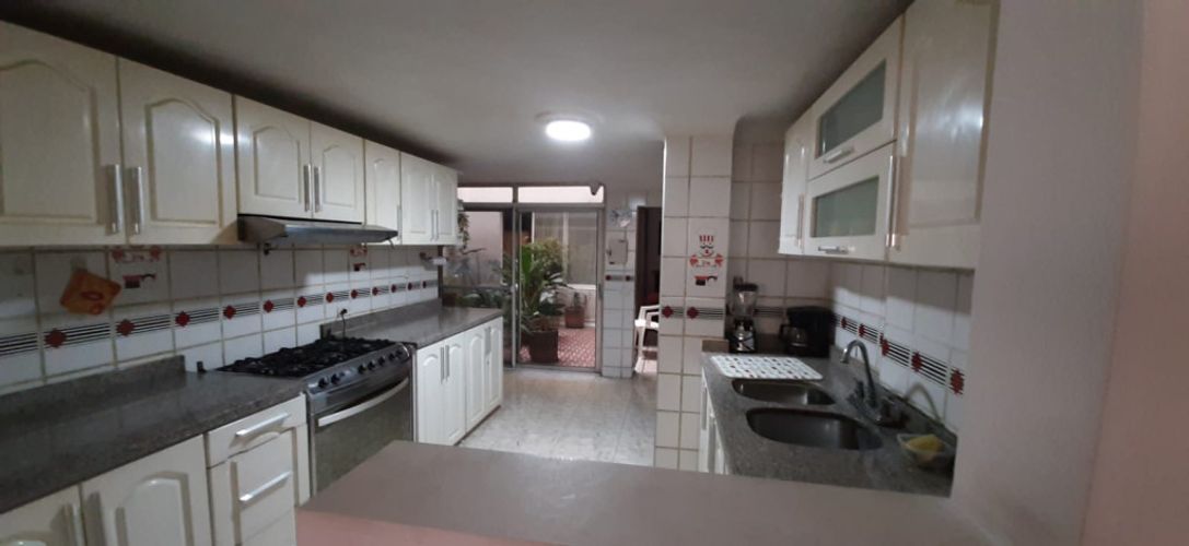 Apartamento de 4 alcobas en venta en Cuarto De Legua - Guadalupe, Cali, 165 m² · foto 6 de 17
