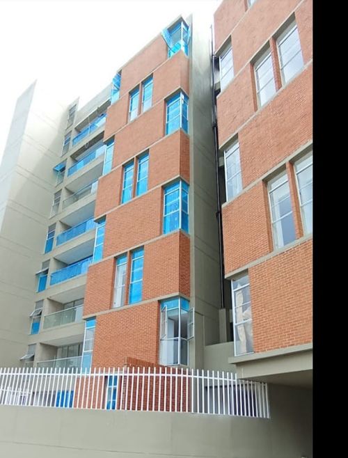 Apartamento de 3 alcobas en venta en Alferez Real, Cali, 108 m² · foto 19 de 24